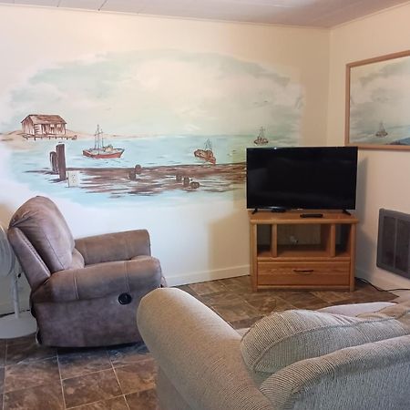Ocean Avenue Inn Уестпорт Екстериор снимка