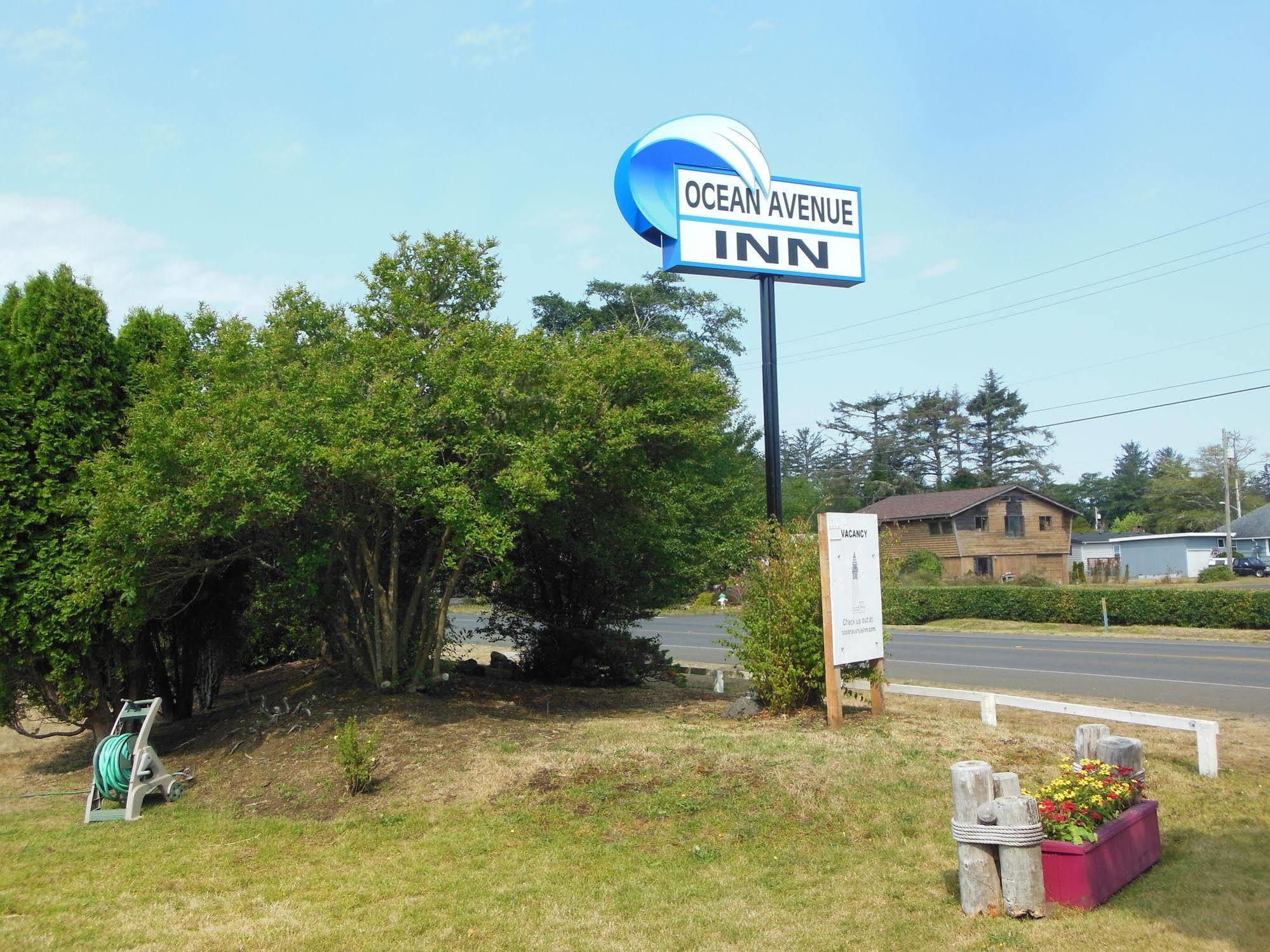 Ocean Avenue Inn Уестпорт Екстериор снимка